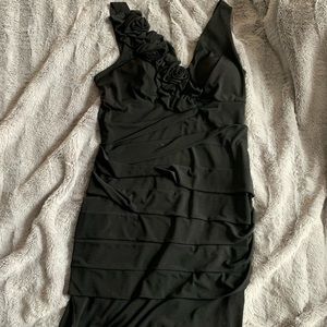 Black Mini Dress with Shoulder accent